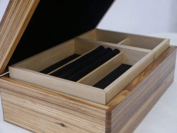 Solid Stripped Sheesham Luxury Jewellery Box - Image 8