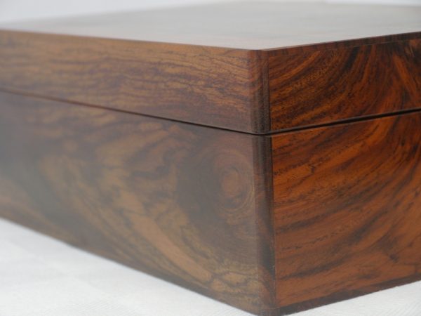 Solid Rosewood and Maple Luxury Jewellery Box 12in - Image 9