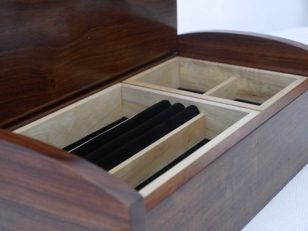Solid Rosewood and Maple Luxury Jewellery Box 12in - Image 6