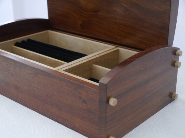Solid Rosewood and Maple Luxury Jewellery Box 12in - Image 9