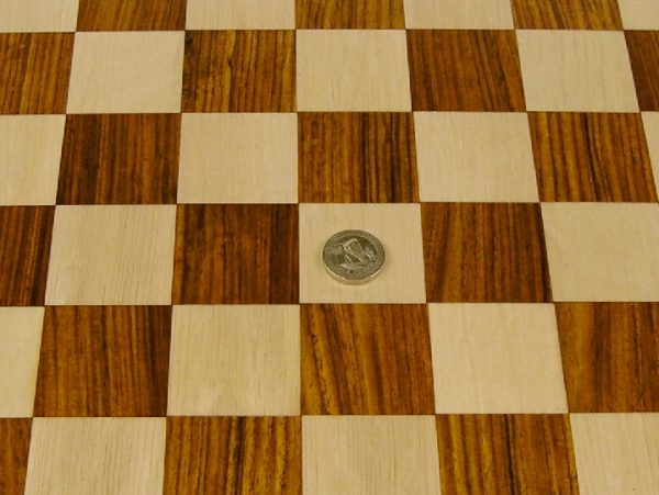 Luxury Rosewood Chess Board with 1.75 inch Squares - Image 7