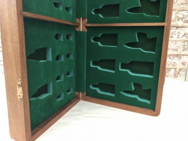 Containing Board and Case for Isle of Lewis - Image 8