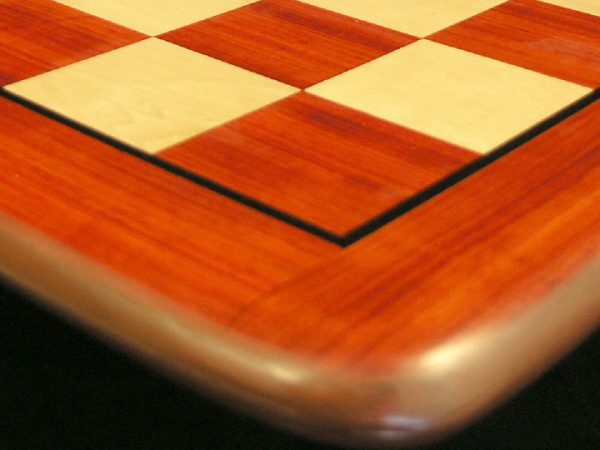 Luxury Bud Rosewood Board with 2.1 inch squares.