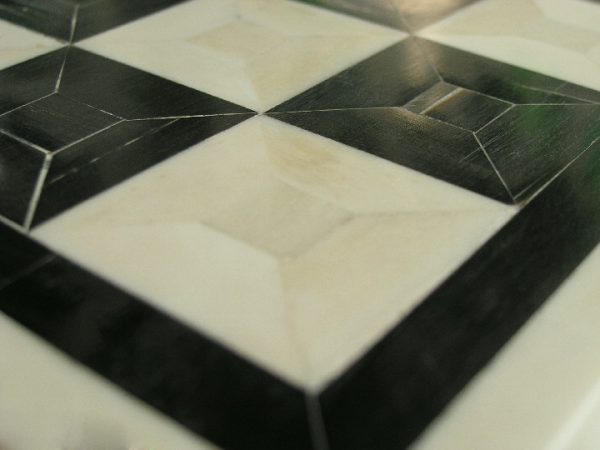 Superb BONE Chess Board - Black and White 1.9 inch Squares - Image 2