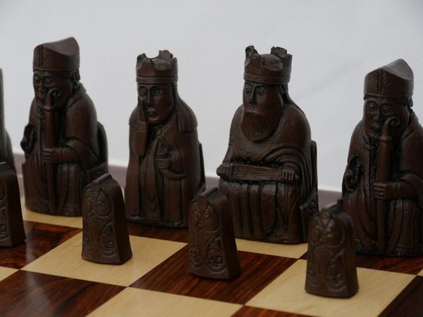 Berkeley Chess - Isle of Lewis Chess Set - Ivory and Brown - Image 8