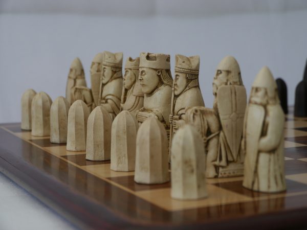 Berkeley Chess Ltd - Isle of Lewis Chess Set - Ivory and Brown - Image 6