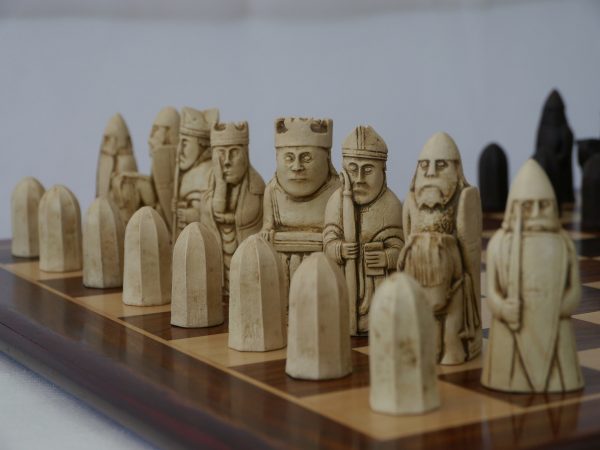 Berkeley Chess Ltd - Isle of Lewis Chess Set - Ivory and Brown - Image 7
