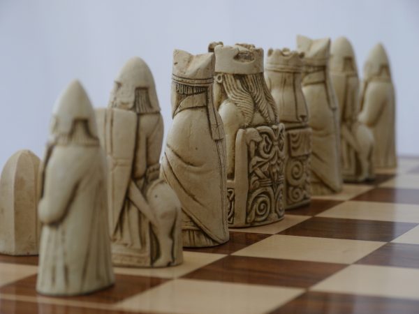 Berkeley Chess Ltd - Isle of Lewis Chess Set - Ivory and Brown - Image 8