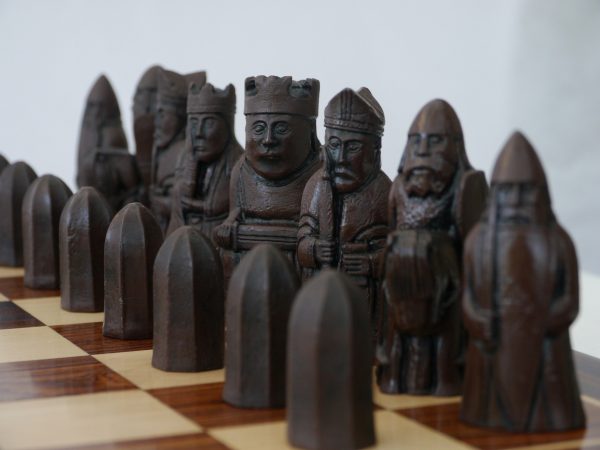 Berkeley Chess Ltd - Isle of Lewis Chess Set - Ivory and Brown - Image 9