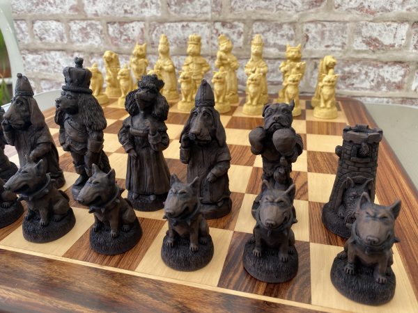 Berkeley Chess Ltd - Cats and Dogs - BROWN - Image 9