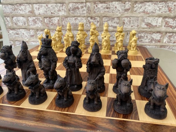 Berkeley Chess Ltd - Cats and Dogs - BROWN - Image 10