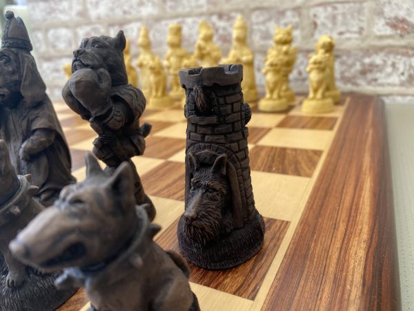 Berkeley Chess Ltd - Cats and Dogs - BROWN - Image 13