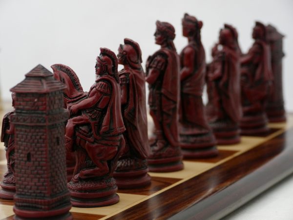 Berkeley Chess Ltd - Roman - Ivory and Red - Image 10