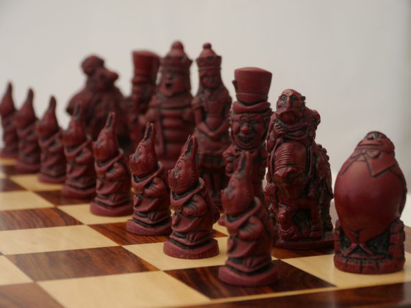 Berkeley Chess Ltd - Alice in Wonderland Chess Set - Ivory and Red - Image 6