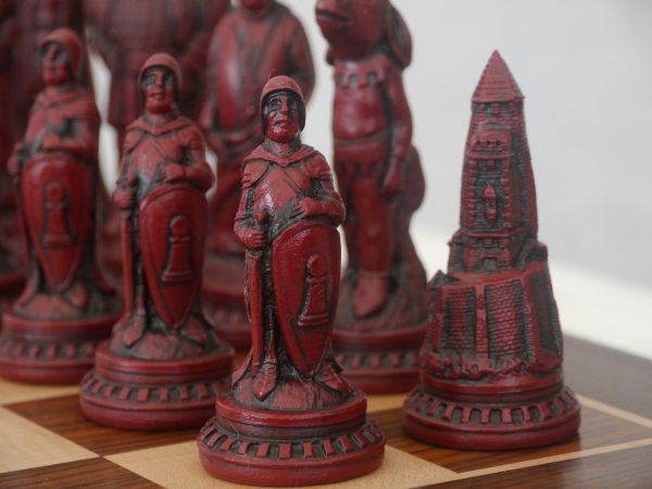 Berkeley Chess Ltd - Shakespeare - Ivory and Red - Image 7