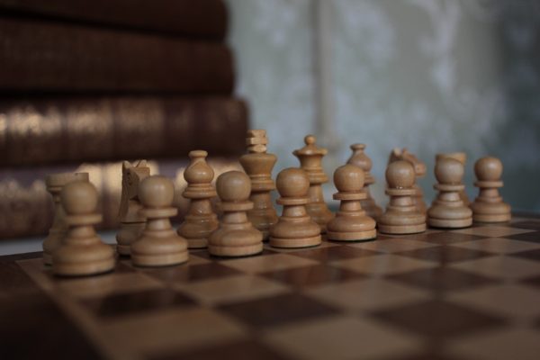 Magnetic Chess, Draughts and Backgammon 8 Inches - Image 9