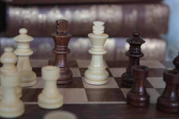 Magnetic Chess, Draughts and Backgammon 10 x 10 Inches - Image 4