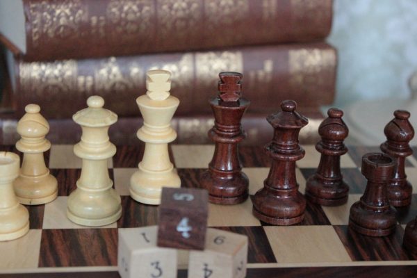 Highest Quality Combination Chess, Draughts, Backgammon - Image 8