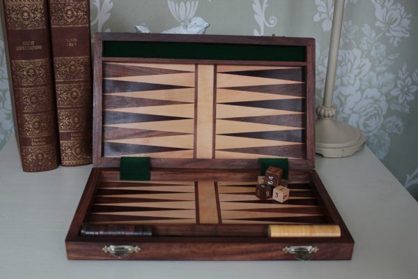 Backgammon 10 Inch or 28cm x 25cm - Image 3
