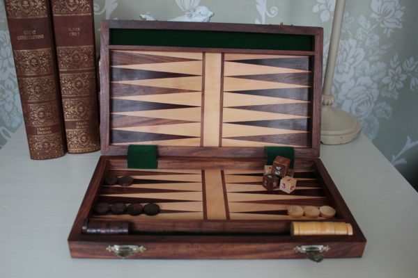 Backgammon 10 Inch or 28cm x 25cm - Image 8