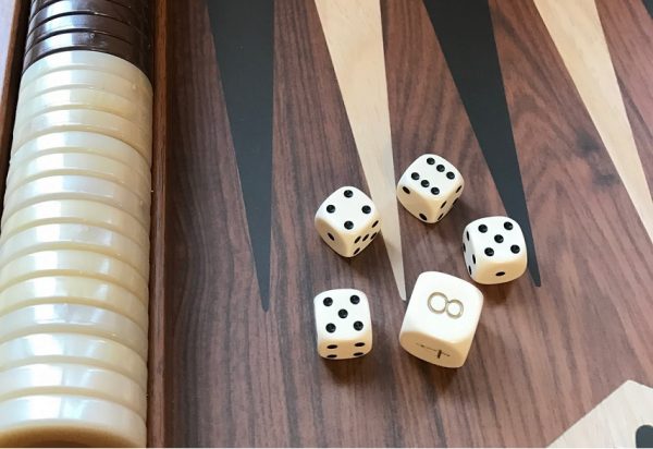 Manopoulos Walnut Effect Backgammon - 60cm x 48cm - Image 6