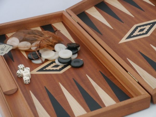 Manopoulos Backgammon - in Mahogany with Wenge and Oak Points - 60cm