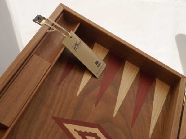 Manopoulos Backgammon - in Walnut with Red and Oak Points - 60cm - Image 4