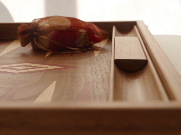 Manopoulos Backgammon - in Walnut with Red and Oak Points - 60cm - Image 5
