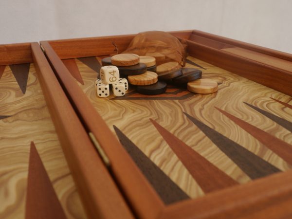 Manopoulos Backgammon - Olive Burl - Wenge and Mahogany Points - 60cm - Image 3