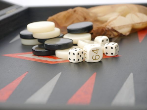 Manopoulos Backgammon - Black Oak - Red Burl and Grey Points - 60cm - Image 9