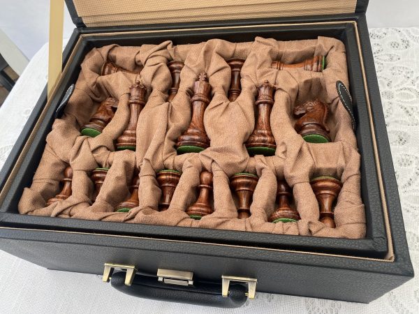 Chess Case in Leather - Double Queens - to 4.75 inch King - Image 10
