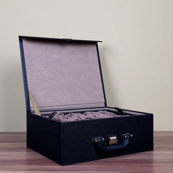 Chess Case in Leather - Double Queens - to 4.75 inch King - Image 13