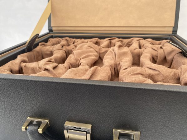 Leather Luxury Chess Case - Double Queens up to 4.25 inch King - Image 2