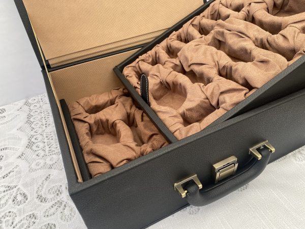 Chess Case in Leather - Double Queens - to 4.75 inch King - Image 4