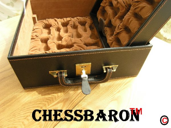 Chess Case in Leather - Double Queens - to 4.75 inch King - Image 11