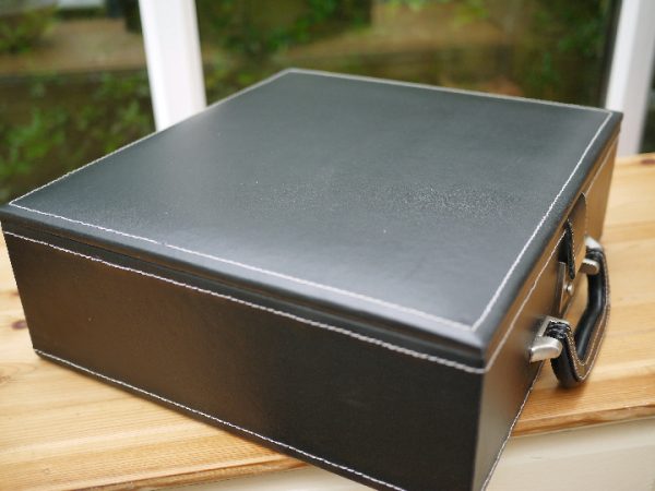 Chess Case in Leather - Double Queens - to 4.75 inch King - Image 5