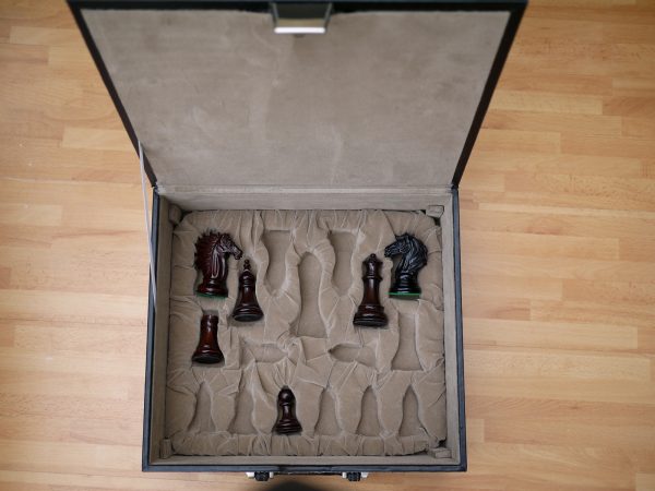 Chess Case in Leather - Double Queens - to 4.75 inch King - Image 7