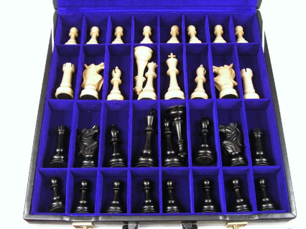 Leather Chess Case 20.5 inch x 20.5 inch x 2.5 inch. 3.8 kg. - Image 11