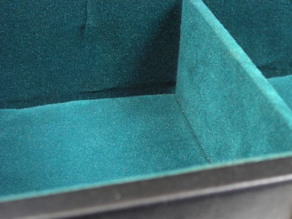 Strapped Leather Chess Box 10 inch x 7 inch x 4 inch - Image 8