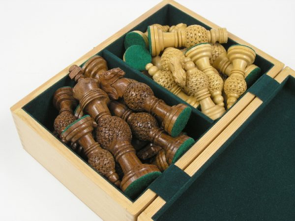 Solid Wood Chess Case 10 x 7 x 4 inches - Image 5
