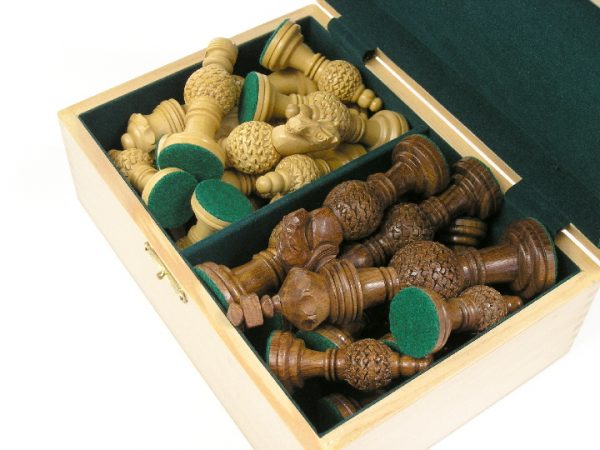 Solid Wood Chess Case 10 x 7 x 4 inches - Image 9