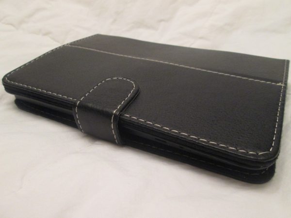 Leather Chess Computer Cover - Image 4
