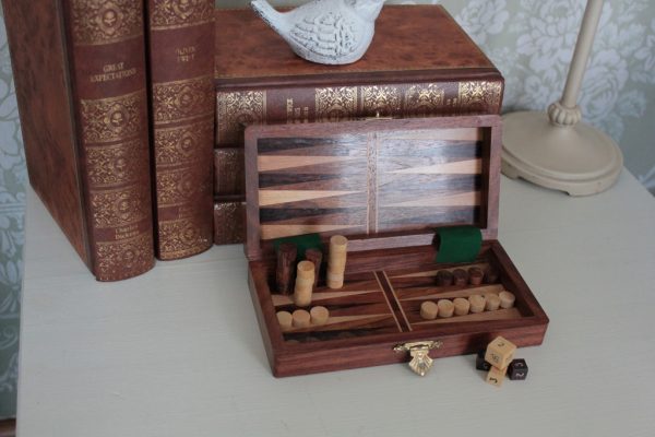 Draughts and Backgammon 7 Inches Square - Image 7