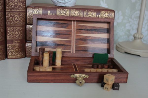 Draughts and Backgammon 7 Inches Square - Image 8