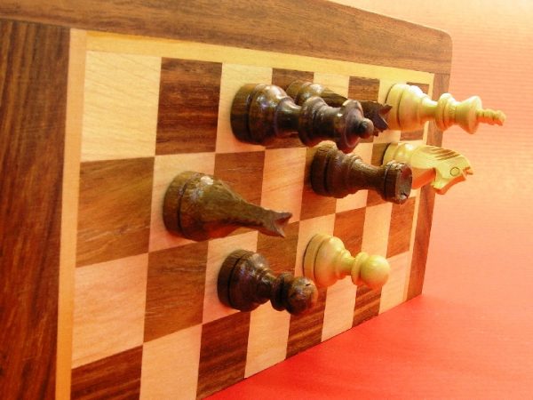Compact Magnetic Travel Chess Set - Image 3