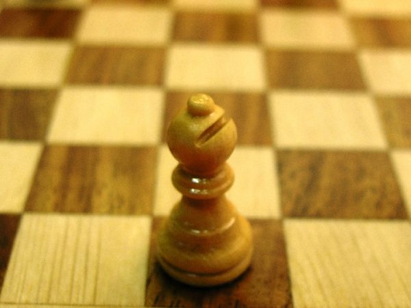 Compact Magnetic Travel Chess Set - Image 6