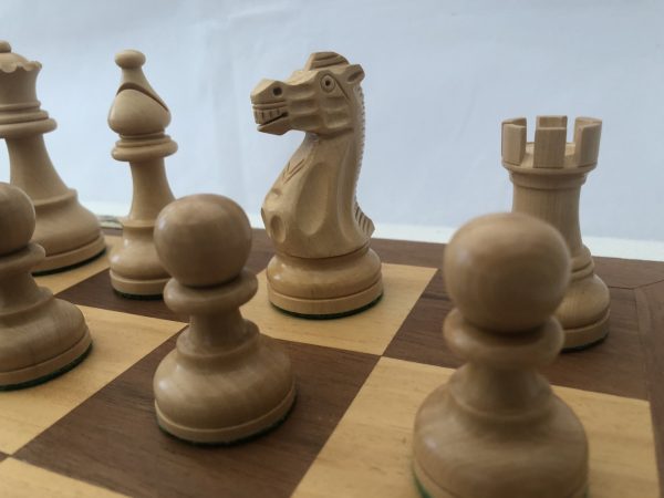 American Staunton with 4in King Chess Set - Image 9