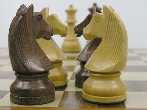 The Christina Classic Staunton Chess Set - Image 9