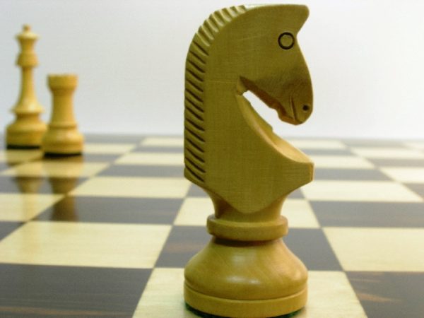 Weighted Russian Special with 4.25 inch King Chess Set - Image 2