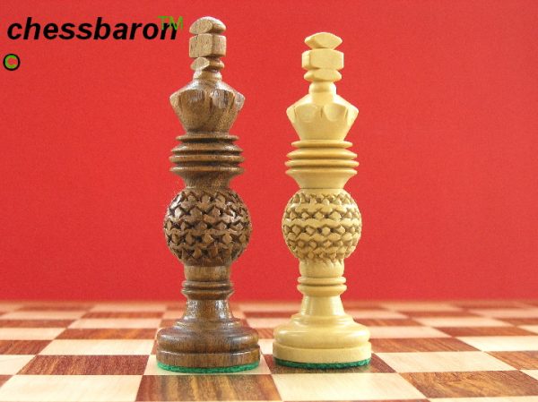 Special Set of Globe Chess Men with Containing Board and Case - Image 10